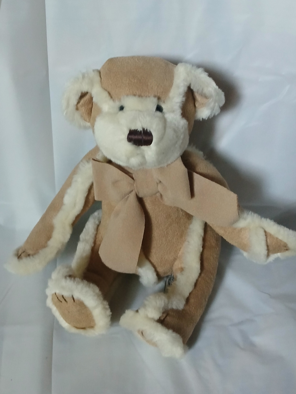 Bath & Body Works Beige and Cream Plush Teddy Bear with Bow